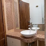 La Gorgone Nyaraló