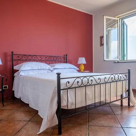 Hébergement de vacances La Gorgone *