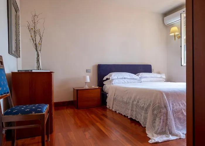 La Gorgone * Taormina